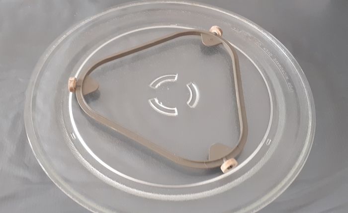 Plateau verre micro-ondes 36 cm
l - photo numéro 2