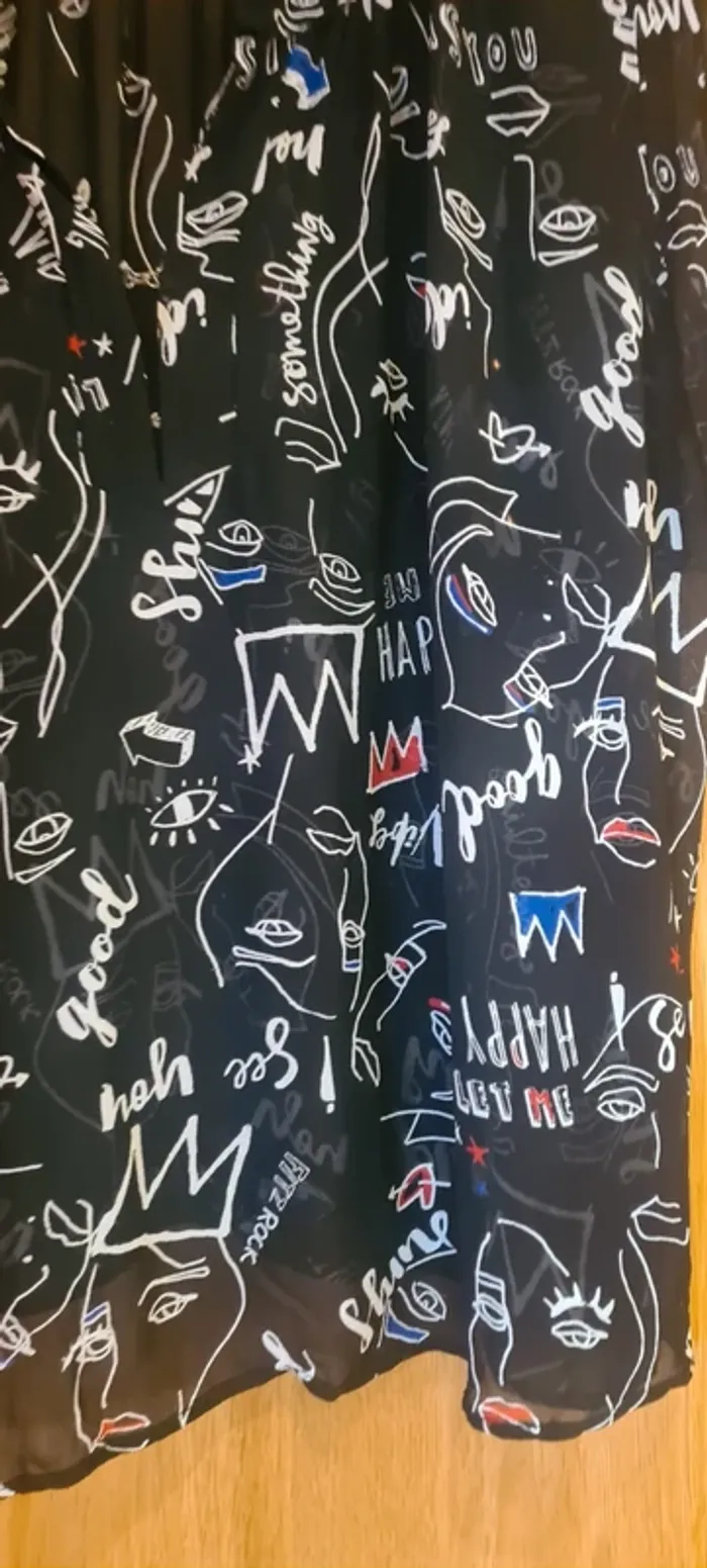 Blouse noire à écriture IKKS - photo numéro 2