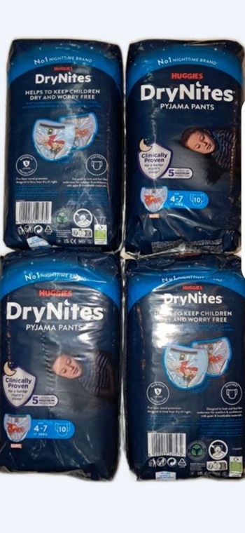 4 paquets de 10 pyjama pants drynites 4-7 ans 