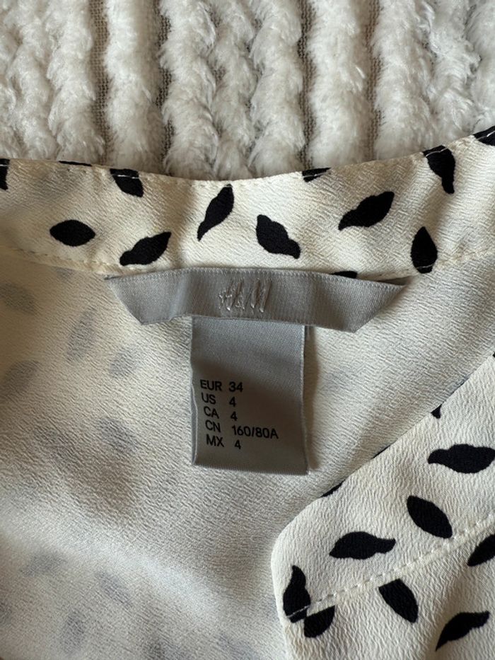 Blouse sans manche / Taille 34 - photo numéro 6