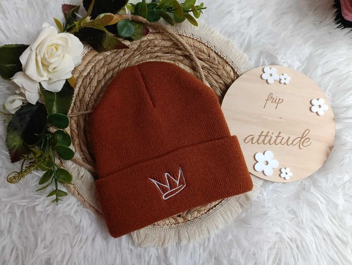 Bonnet neuf 2-3 ans