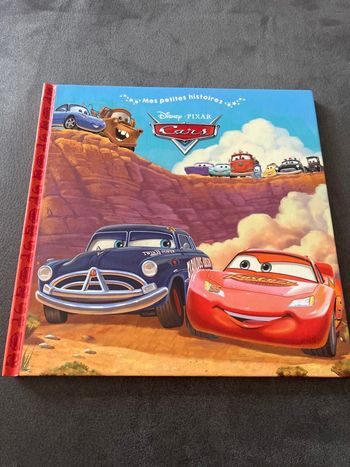 Livre Disney mes petites histoires cars enfants 
