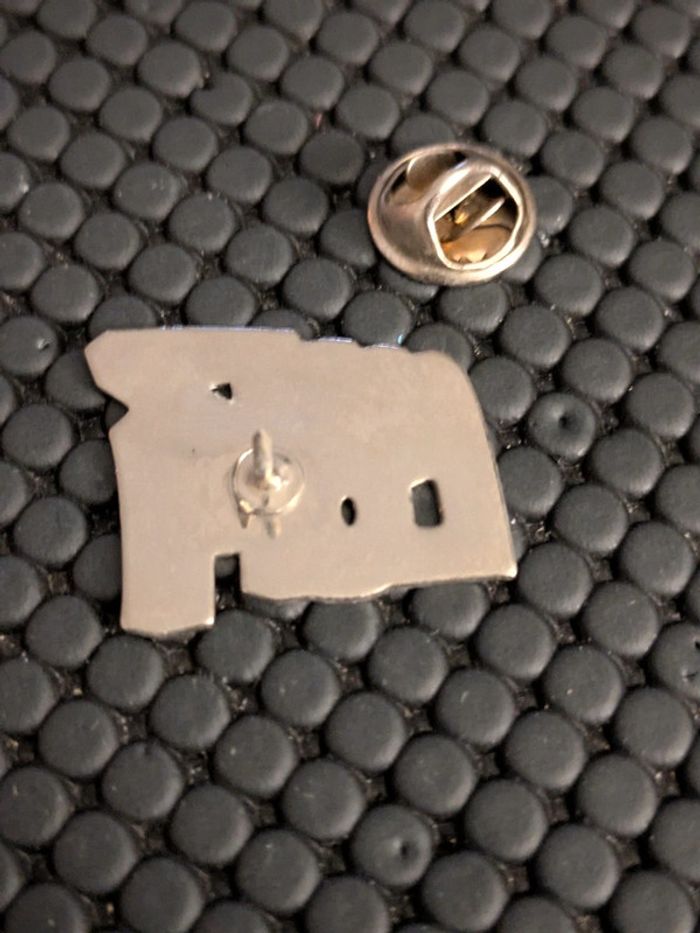 Pin's Olympique de Marseille OM Football - photo numéro 2
