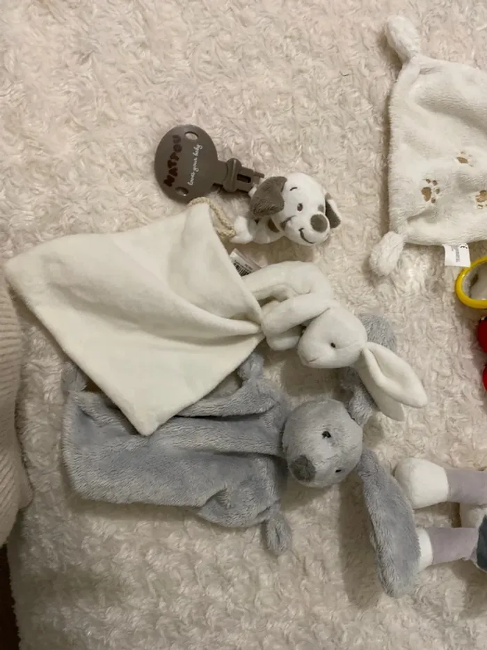 Lot doudous - photo numéro 2