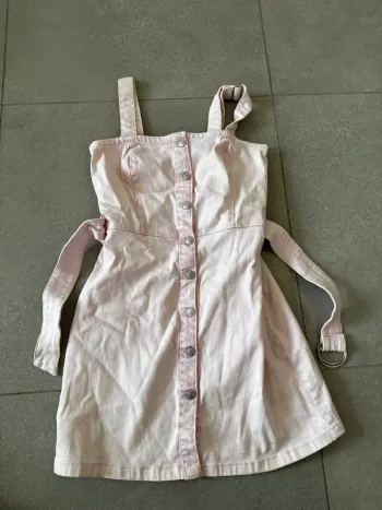 Robe en jean rose Bershka, taille S, très bon état