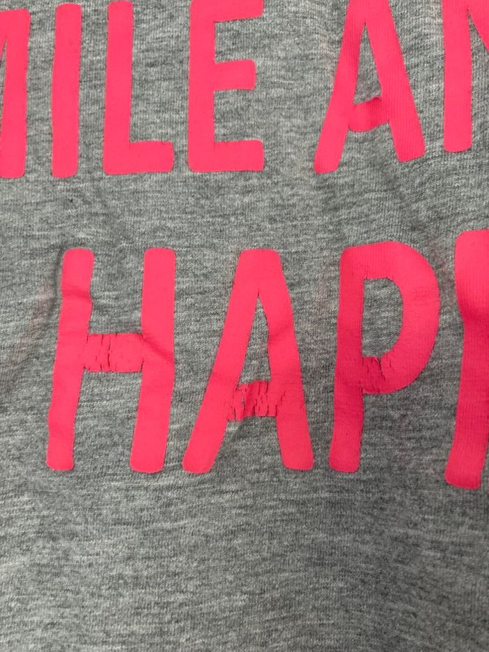 T-shirt gris « smile and be happy » - photo numéro 6