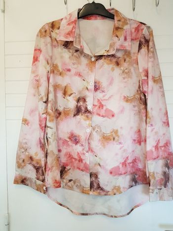 Chemisier fleuri manches longues 