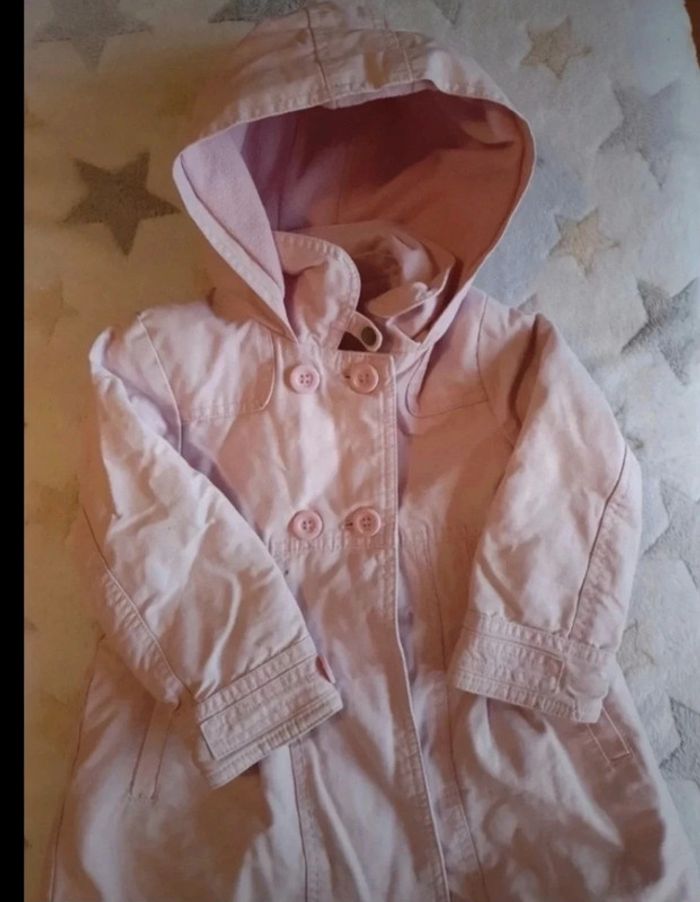 Manteau à capuche doublé rose clair