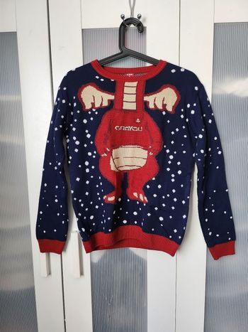 Pull FC METZ de Noël  taille 14ans