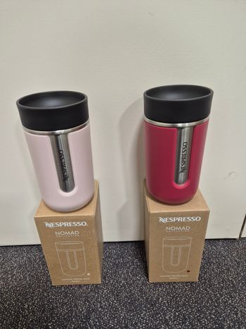 Lot 2 mug nespresso nomad neuf