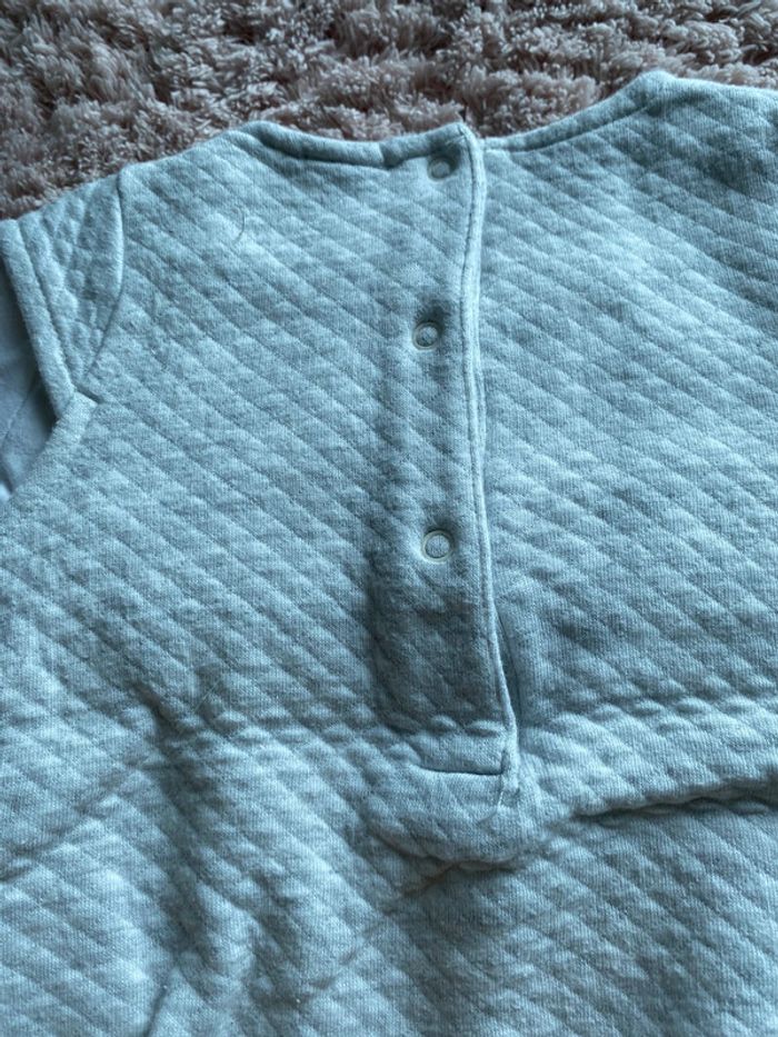 Robe avec tee-shirts assez épais manches longues Tex baby 6 mois - photo numéro 2