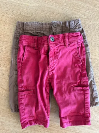 Lot de 2 shorts taille 5 ans