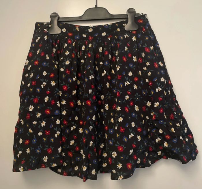 Jupe courte - photo numéro 5