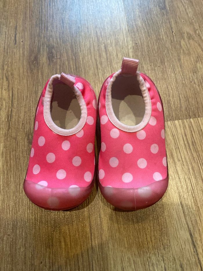 Chaussures eau aquatique chaussons souples 22 23