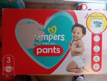Carton de 96 couches taille 3
