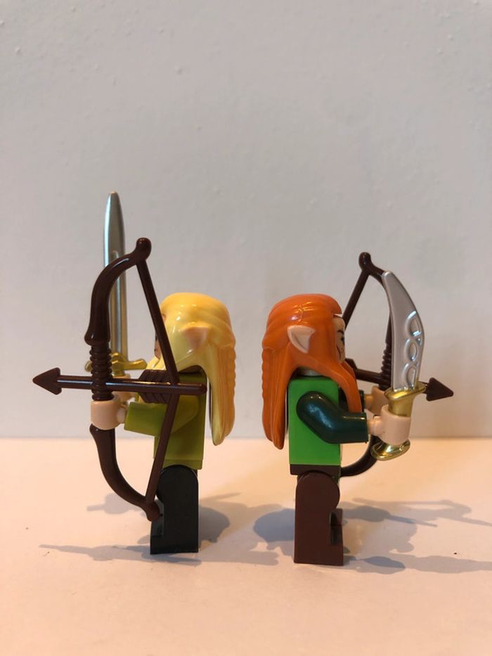 Figurine type lego les elfes Galadriel et Tauriel. le seigneur des anneaux/Hobbit - photo numéro 2