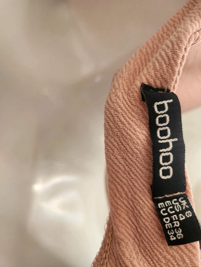 Lot 2 hauts courts rose et noir Boohoo 36 - photo numéro 15