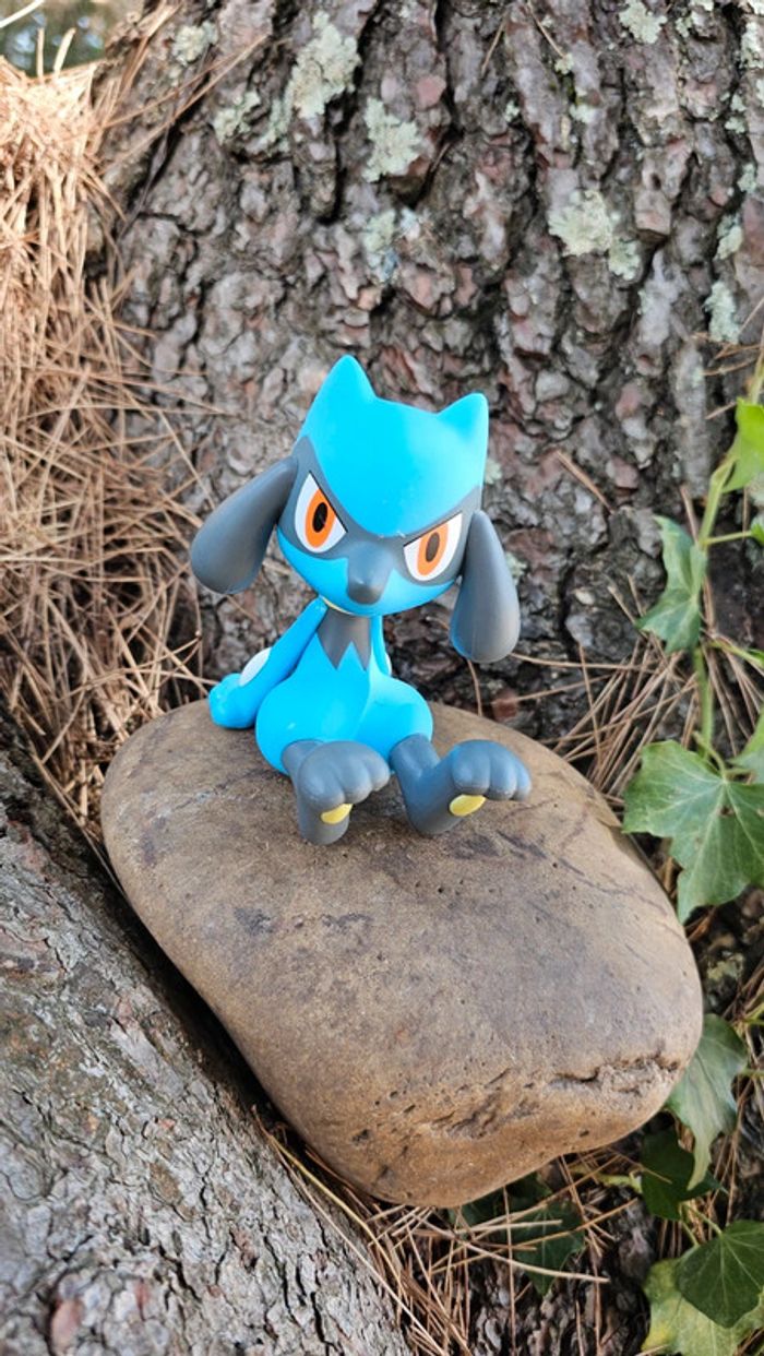 Super grande figurine Pokemon Nintendo riolu - photo numéro 4