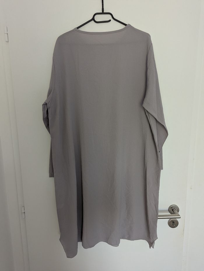 Robe femme 🥳 - photo numéro 2