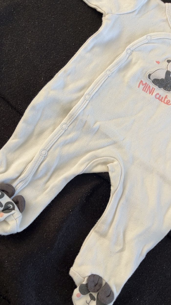 Pyjama 3 mois - photo numéro 3