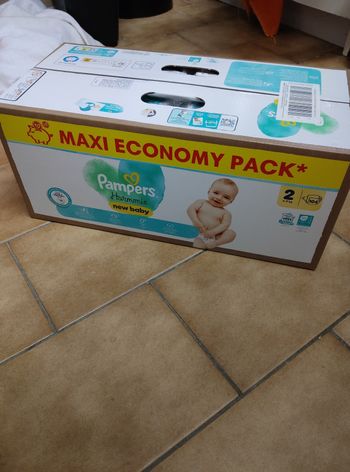 104 couches Pampers harmonie taille 2