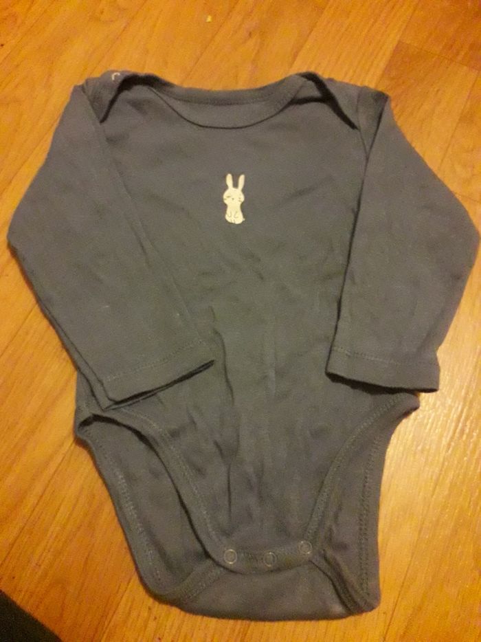 Bodie bébé 6 mois Mots d'enfants