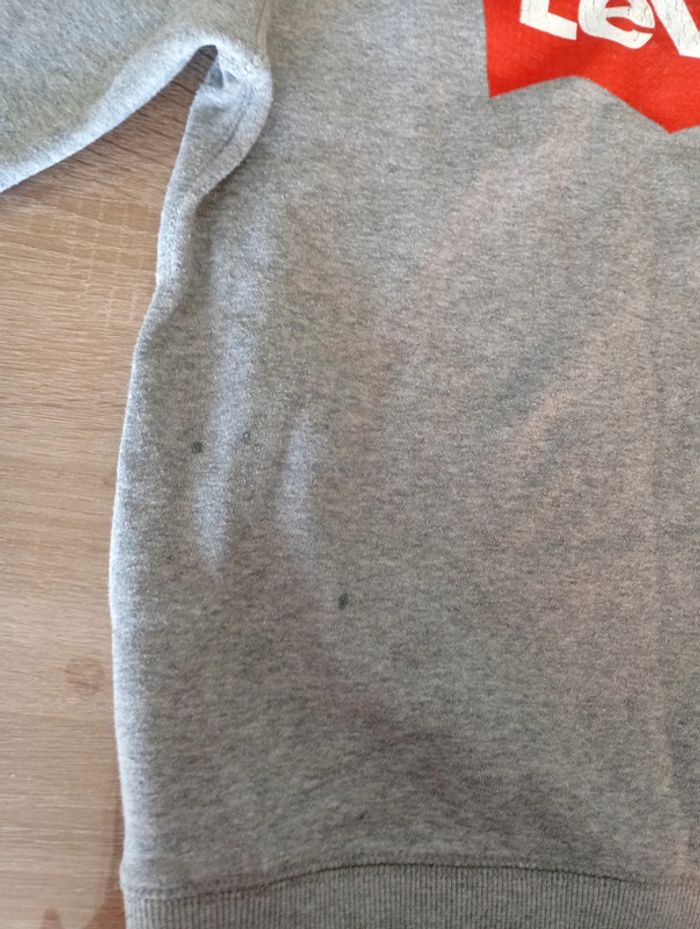 Pull levis - photo numéro 2