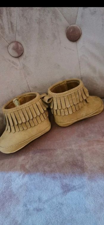 Bottines bébé. 0 / 3 mois