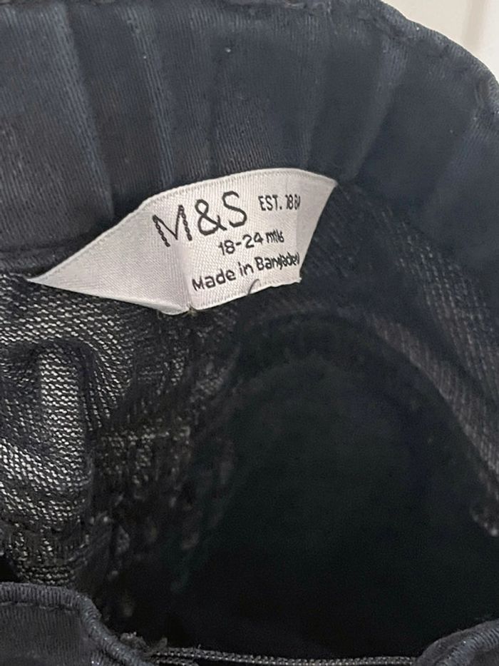 Pantalon noir Marks & Spencer taille 18-24 mois réglable - photo numéro 3