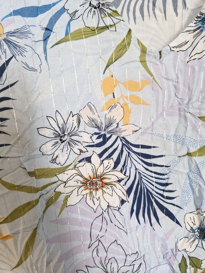 Robe bleu en coton de Etam légère à imprimé fleuri bleu et blanc,neuve taille 38 - photo numéro 4