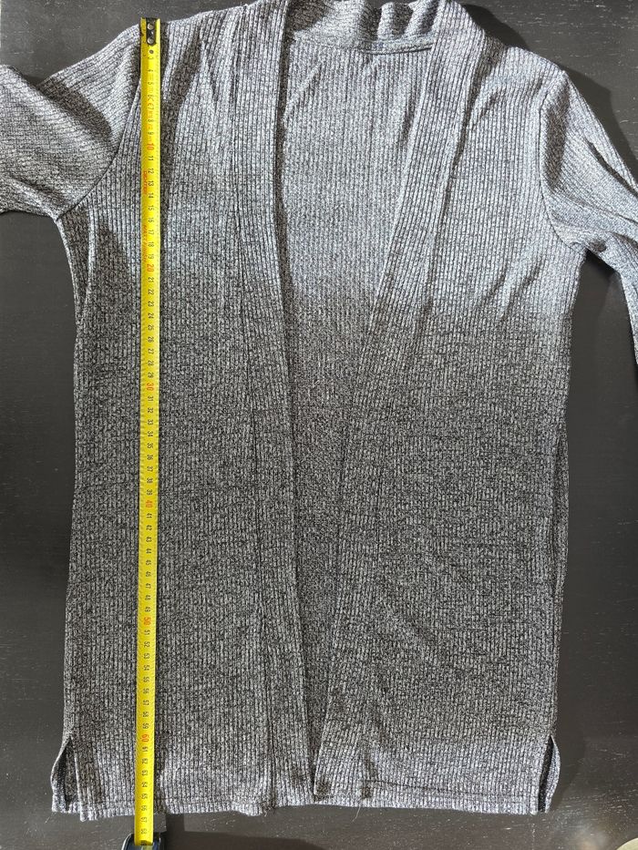 Gilet gris - photo numéro 3