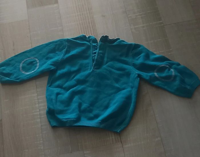 Pull taille 6 mois - photo numéro 2