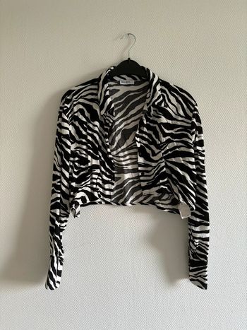 Chemise courte à motifs zèbre