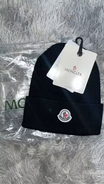 Bonnet Moncler