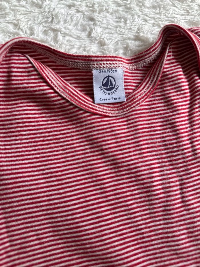 Lot de deux bodies à manches courtes 36 mois - photo numéro 3