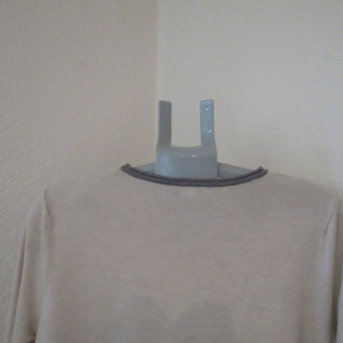 ✨ Pull asymétrique BLU OLTRE – Taille M/L ✨ - photo numéro 6