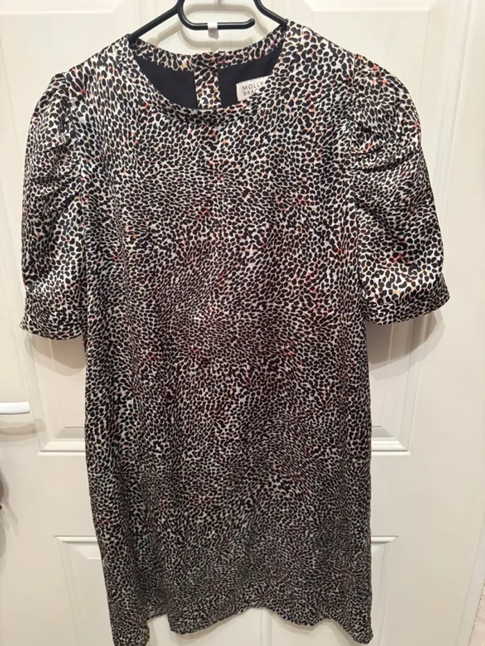 Robe motif léopard Marque Molly Braken taille S