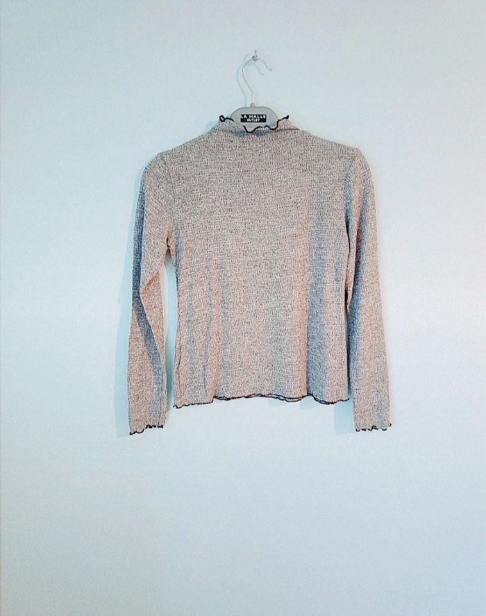 🌸 Joli haut femme 🌸 - photo numéro 4