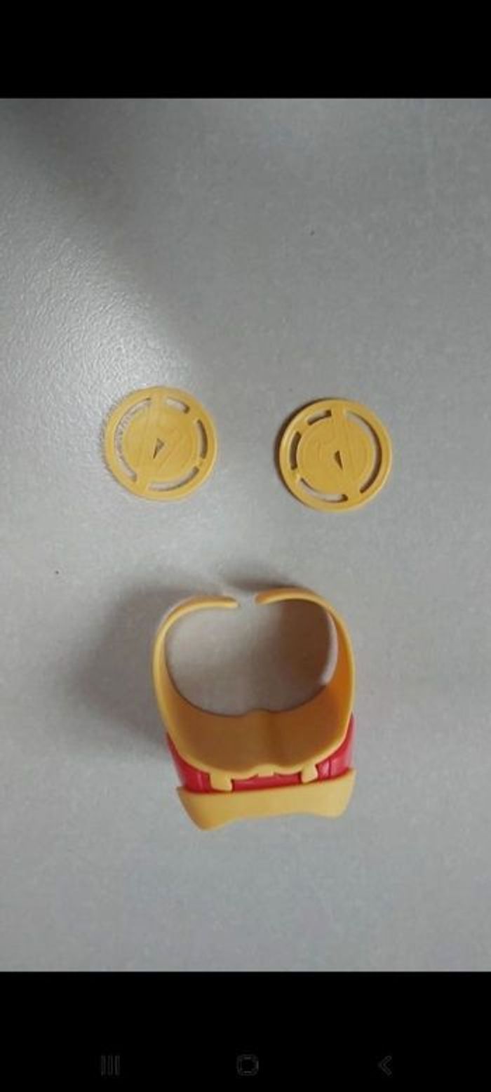 Bracelet lance jeton Avengers Marvel - photo numéro 2