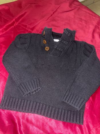 Pull noir garçon