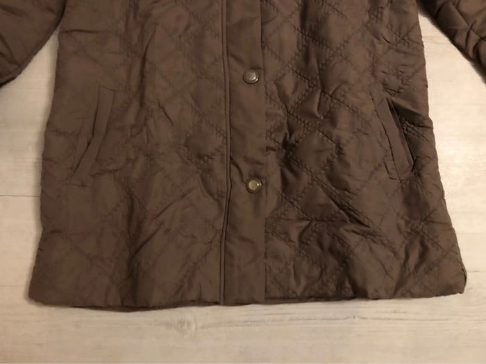 BB- manteau/veste 3/4 « taupe » à capuche T 38/40 NEUF - photo numéro 4