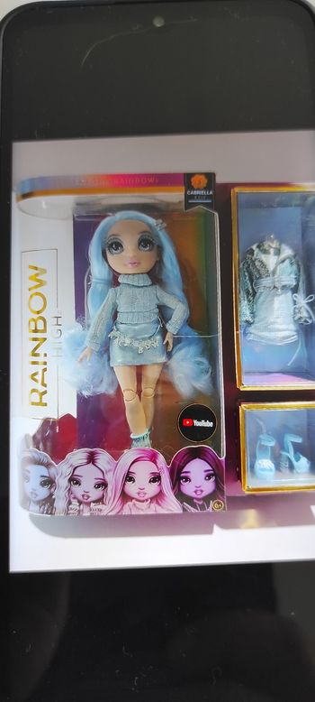 Poupée rainbow high gabriella
