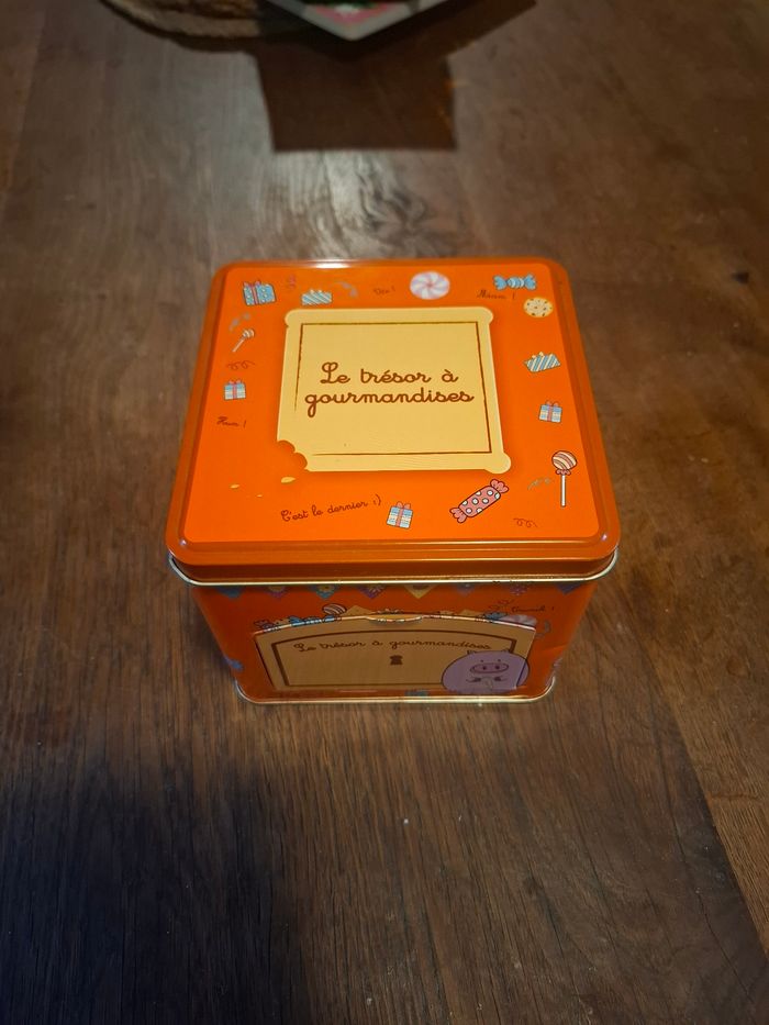 Boite métallique