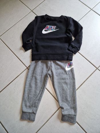 Ensemble  jogging  NIKE