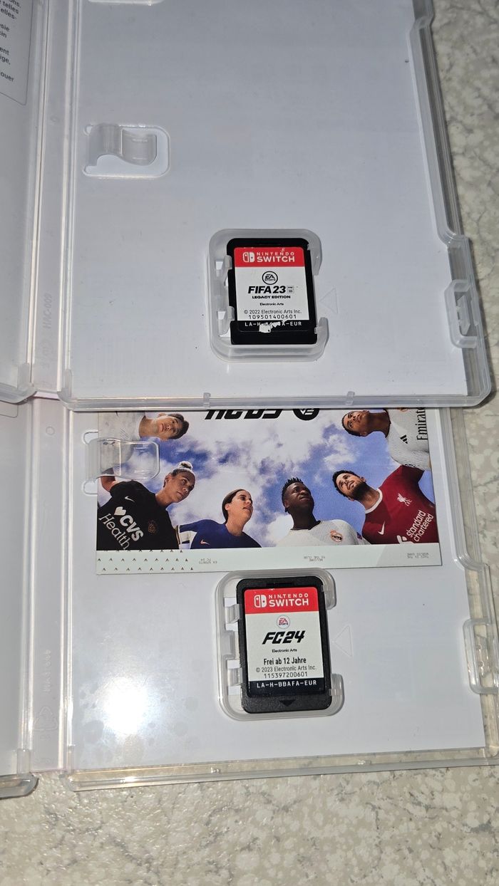 Lot jeux Nintendo switch fifa 23 et 24 - photo numéro 2