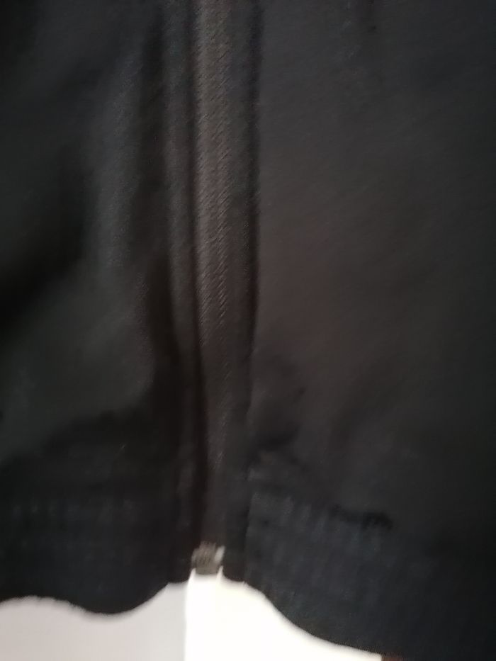 Veste sport🧥 noir et fushia, Adidas, 10ans - photo numéro 4