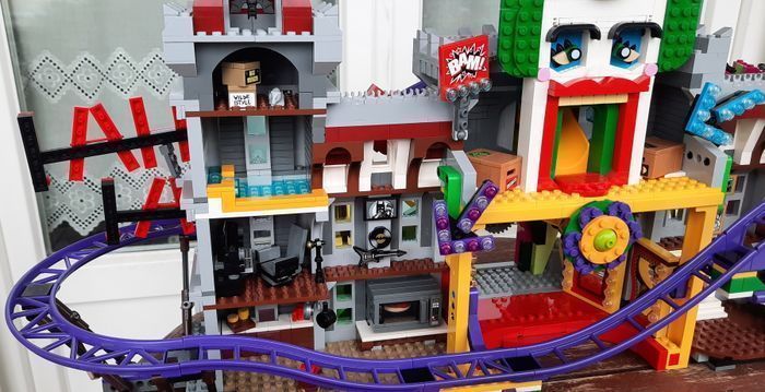 Lego 70922 Le manoir du Joker - photo numéro 10