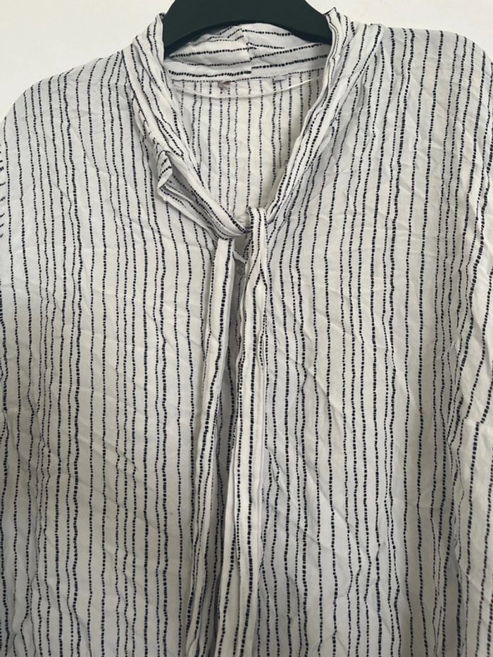 Chemise taille 44 - photo numéro 2