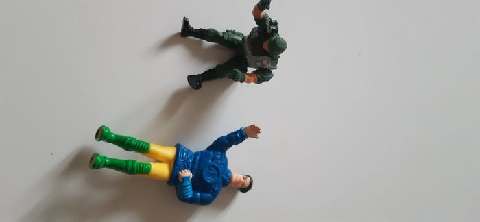 Figurines articulées - photo numéro 2