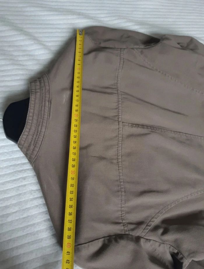 Veste 3 Suisses T40 - photo numéro 7